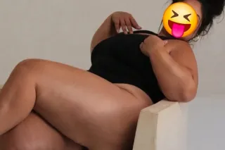 gorgeous BBW 😍 - 30 - Image 4