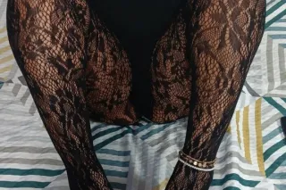 Lay Back and Let Me Ride Your Dick Papi - Image 8