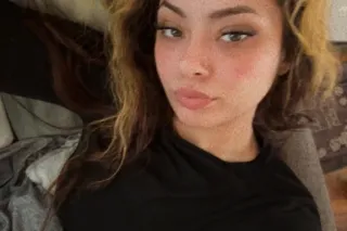 hotty with a body 🔥 - 24 - Image 2