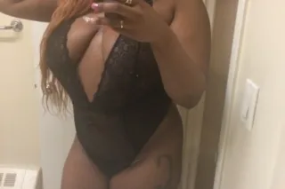 new in town - 28 - Image 3