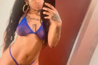 IN YOUR AREA 💋COME FEEL MY WET... - Image 2