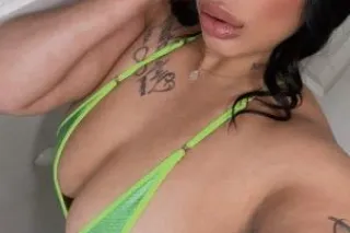 exotic latina juicy booty - 24 - Image 4