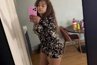 FT SHOW AVAIL💦MASSAGES SPECIAL $100 🌹Freaky with a Fat Ass 🍑Pretty Feet 👣 Pink Shaved Pussy 🌷Thick thighs - Image 6