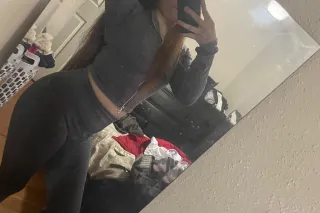 LAST DAY HEREE - 18 - Image 2