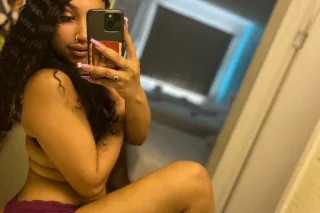 NEW IN TOWN!!💋 - 24 - Image 2