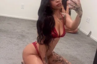 FT SHOWS ‼‼‼CLIENT'S FAVORITE 👅😍 AVAILABLE NOW😮‍💨 GUARANTEED TO LEAVE YOU SATISFIED 🍆😋💦 - Image 5