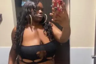 PLUS SIZE BEAUTY🐱💦💋. WETTER TH... - Image 4