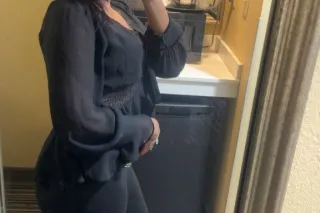 Caribbean Hottie😈 Wet and Ready - Image 11