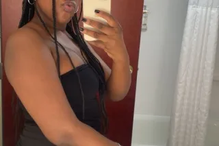 Caribbean Hottie😈 Wet and Read... - Image 2