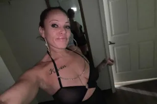 Sexy Cali Girl Will Rock Your ... - Image 1