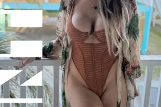 🏆ultimate busty milf next door... - Image 2