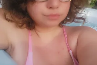 Las Vegas' H-Cup Hottie - 23 - Image 1