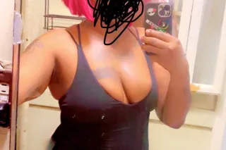 (INCALL)🔥🔥🔥Baddieee. CUMMM LICK MY PUSYYY BABYYY🔥🔥🔥🔥 spanishhhhh Mamii - Image 5