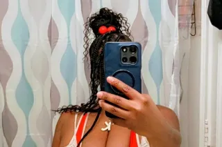 big BOOB 🍒 sHAy ShaY your perf... - Image 3