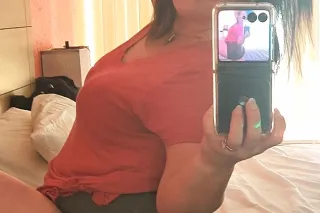 whats up my love bugs ..❤😊😚 HR... - Image 2