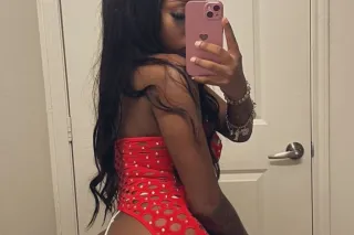 new in town . here 4 tn only 💕... - Image 2