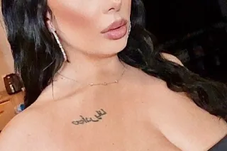 5'5 with pretty brown eyes - 2... - Image 3