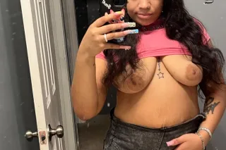 Sexy Slim Thick Lightskin, Wet... - Image 3