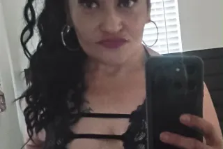 𝐻𝒾𝑔𝒽𝓁𝓎 𝐹𝒶𝓋𝑜𝓇𝑒𝒹 🥂💓 1OO% rεaℓ!!🌸... - Image 2