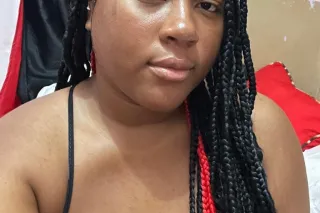 come spend a moment wth a sexy... - Image 2