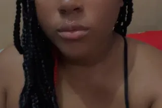 come spend a moment wth a sexy... - Image 1