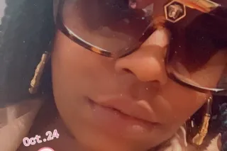 country girl with a natural bo... - Image 3