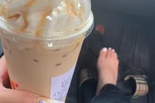 yes im available - text me - 2... - Image 2