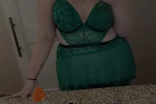 Slut 4 Hire - Image 2