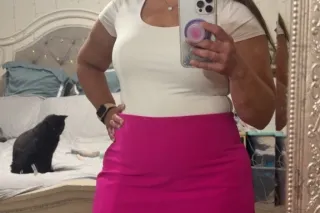 Craving an erotic and sensual ... - Image 3