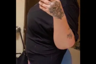 Golden Pineapple (INCALL) - 35 - Image 2