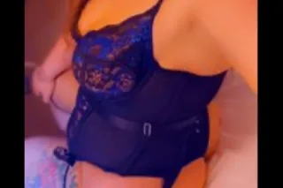 Golden Pineapple (INCALL) - Image 5