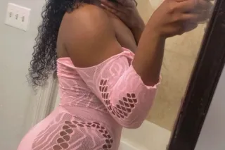 Hey im New Here Sexy Wet💦🍩Tight chocolate Available INCALL ONLY - Image 7