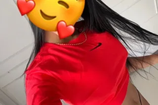 😈Hermosa Latina😈 - 23 - Image 1