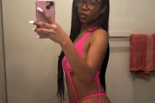 Natural beauty young freak INC... - Image 4