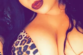 Sexy Latina incall outcalll facetime shows 😛🤤😘 - Image 5