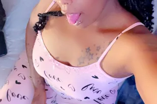 BACK IN THE CITY /QV/HR SPECIALS 🎉🔄 Come Fuck Me Around My Room Dada 🥹 !" ASS SO BIG LIKE THE SUN TAPP INN - Image 8