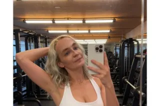 G.F.E: Beautiful Blonde Bombshell - Image 2