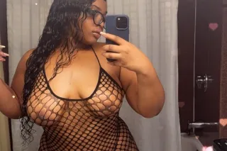 🎯✨Amazon Goddess🌹💦𝐉𝐔𝐈𝐂𝐘•𝐓𝐈𝐆𝐇𝐓💦... - Image 1