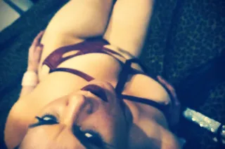 Be Bewitched By Sultry Lydia&Foxy Frankie ! Rarrr! - Image 8