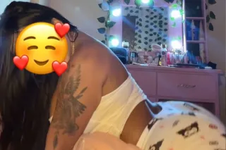 hermosa latina - 22 - Image 1