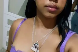 DISPONIBLE PARA DARTE UN RICO SERVICIO - Image 1