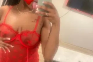 come enjoy ms. super soaker 😘😍 - Image 6