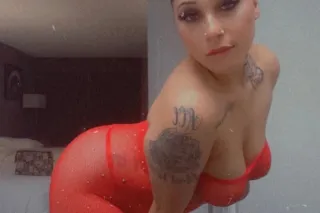 🍒Seduxtive Sweetheat Available... - Image 1