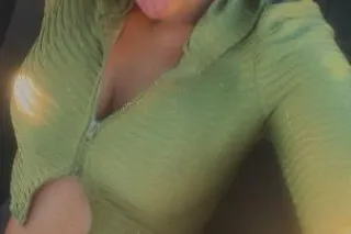 Thick🍑🤤Redbonee😋💦Cuban Cutiecu - Image 5