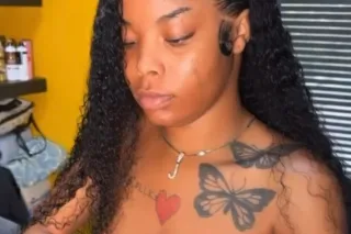 im young ,sexy , & want dick i... - Image 4