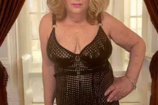 Voluptuous Amy- Mature GFE- AVAILABLE NOW IN SCHAUMBURG! CUM TRY ME OUT- XOXO - Image 5