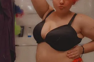 Honeyrose4321 from Fetife back... - Image 1