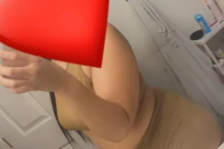 two girl outcall avail 👅💃 - 24 - Image 2