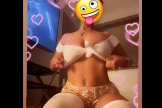 Sensual Saturday 🫦 💰100 🌹 lunch special ✅ - Image 1