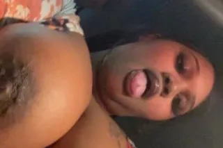 Discreet and Sensual - 27 - Image 4